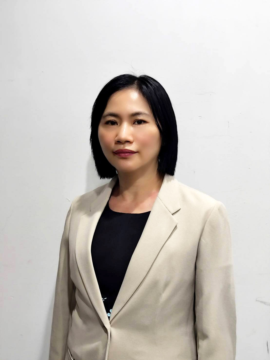 Miss Tidapan<br />Sursattayawong